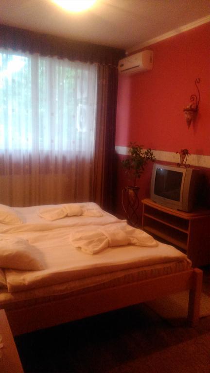 Hotel Dombóvár 客房 照片